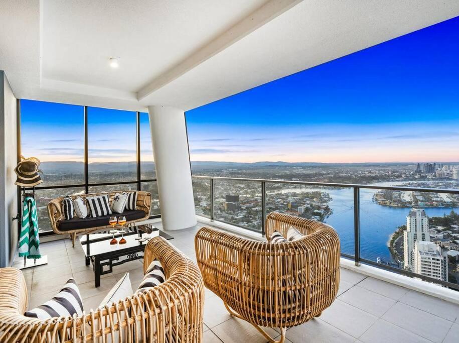 Exclusive Circle On Cavil Sub-Penthouse Luxury Apt - Hosted By Coastal Letting Голд-Кост Екстер'єр фото